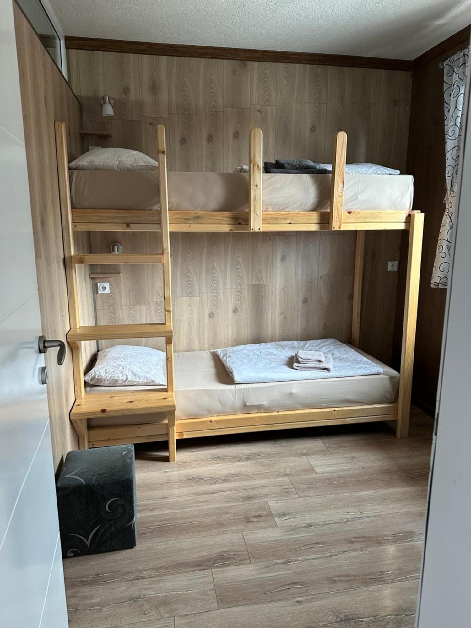 Apartments Park 2016 Surdulica Luaran gambar
